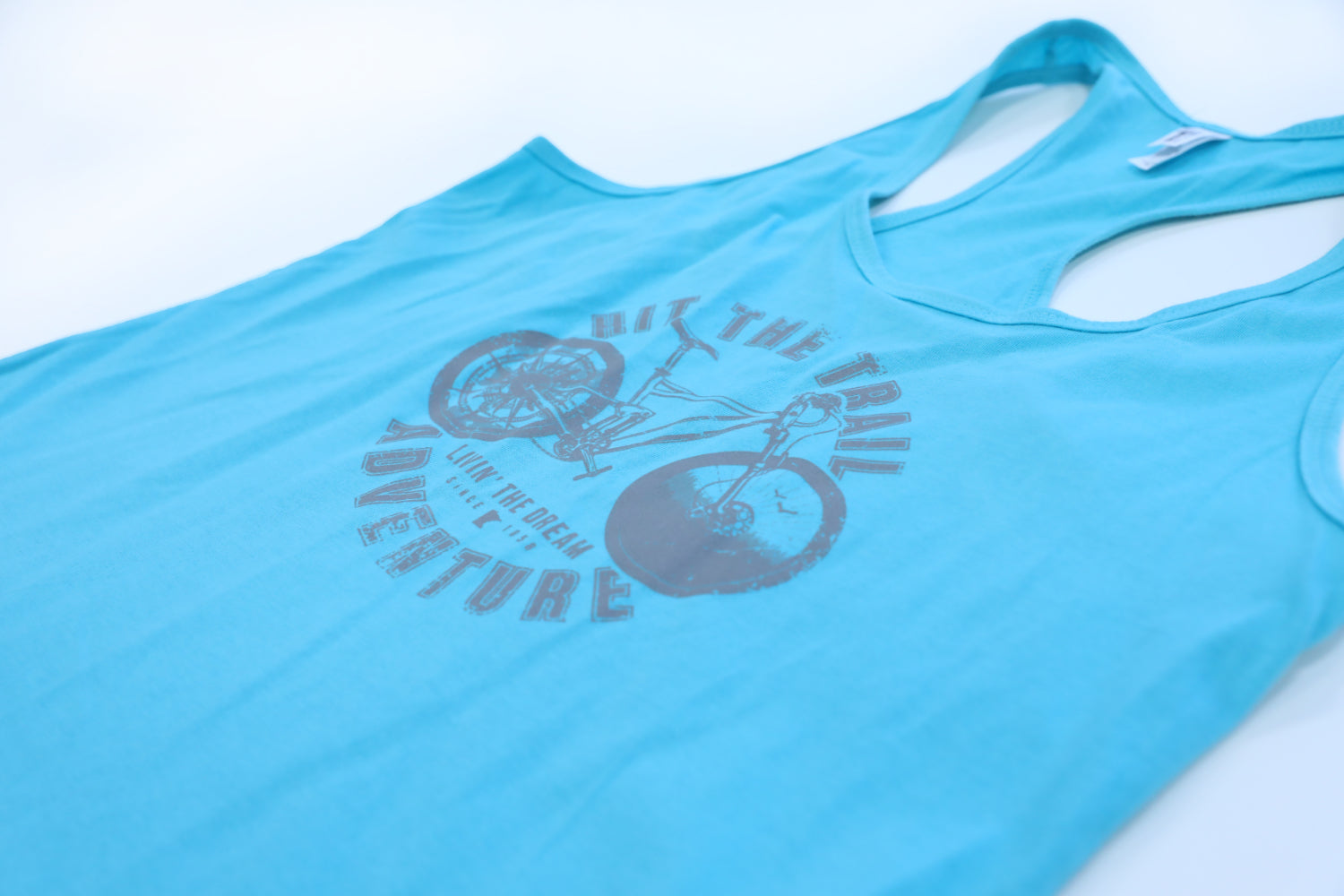 Livin' The Dream MN - Bicycle - Blue Sapphire Traditional Tank Top